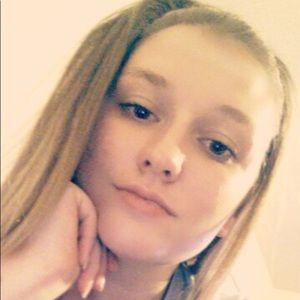 Meet your Posher, Ashlyn